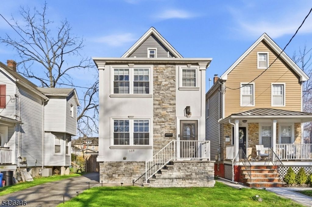 538 W Broad St, Westfield Town, NJ 07090 — photo 2