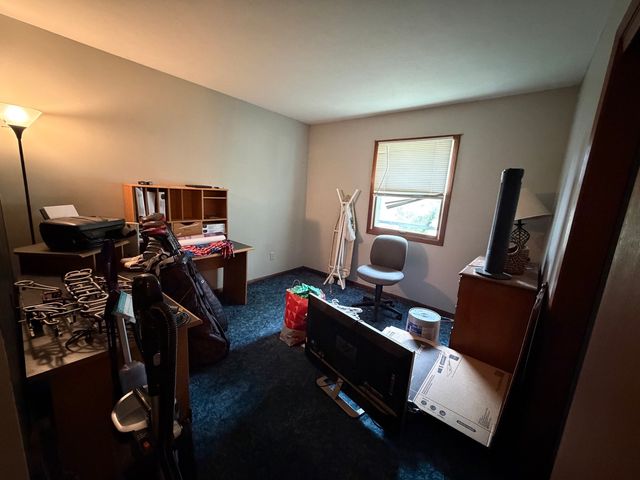 812 10th Street, De Witt, IA 52742