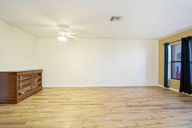 1732 W Sanderling Lane 1, Fort Pierce, FL 34982