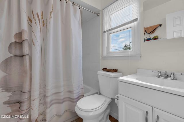 330 Cheryl Drive, Toms River, NJ 08753