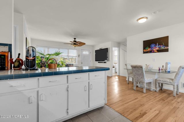 330 Cheryl Drive, Toms River, NJ 08753