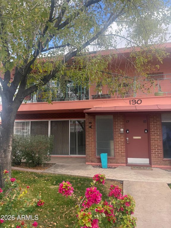 126 E CORONADO Road 17, Phoenix, AZ 85004 — photo 2
