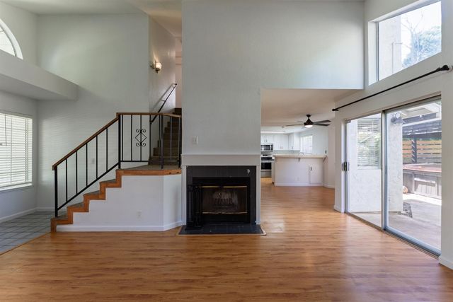 8265 Calla Way, Sacramento, CA 95828