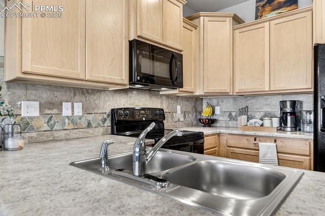 5282 Prominence Point, Colorado Springs, CO 80923