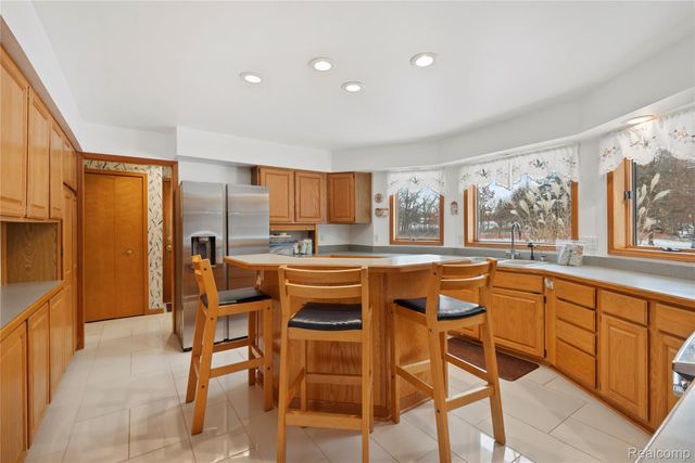 50801 Warren Road, Canton Charter Township, MI 48187