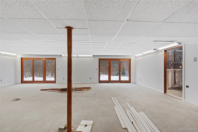 50801 Warren Road, Canton Charter Township, MI 48187