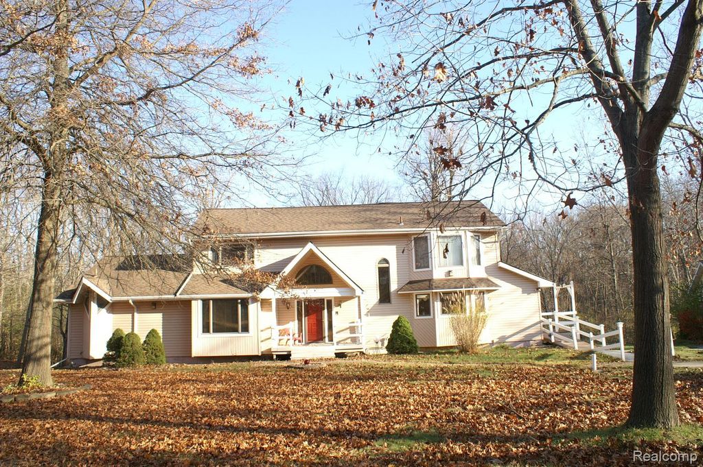 50801 Warren Road, Canton Charter Township, MI 48187