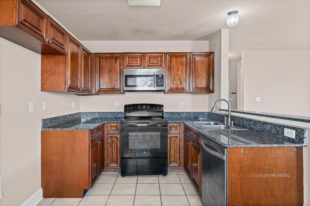 1503 Claremont CIR, Marble Falls, TX 78654