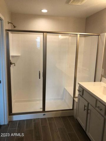 594 W WESTCHESTER Avenue, Tempe, AZ 85283