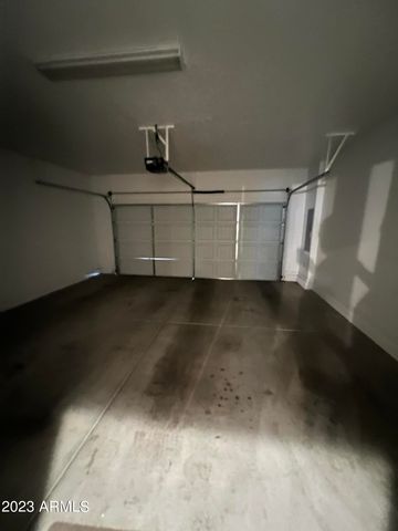 594 W WESTCHESTER Avenue, Tempe, AZ 85283