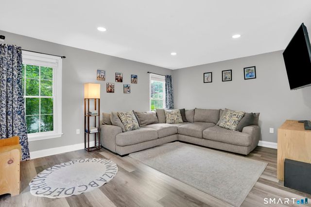 371 Tyler Avenue, Groton, CT 06340