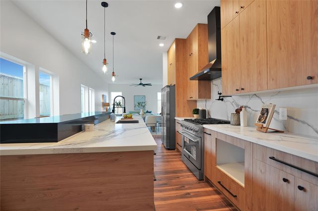 315 Palmer Street, Houston, TX 77003