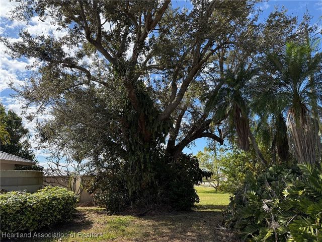 114 Daisy Lane, Lake Placid, FL 33852