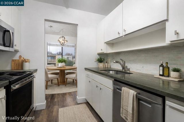 340 N Civic Dr 503, Walnut Creek, CA 94596