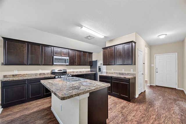 14302 Brunswick Place Drive, Houston, TX 77047