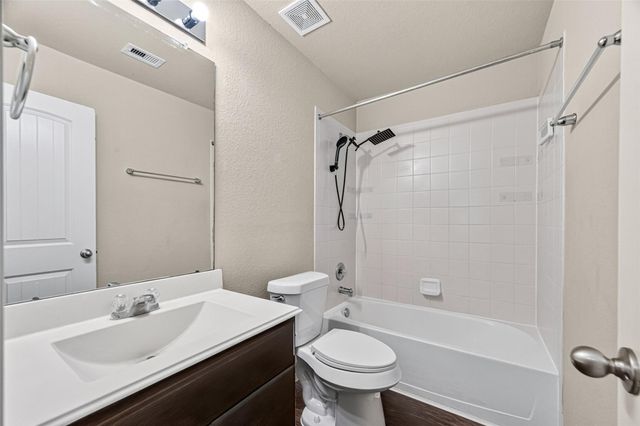 14302 Brunswick Place Drive, Houston, TX 77047