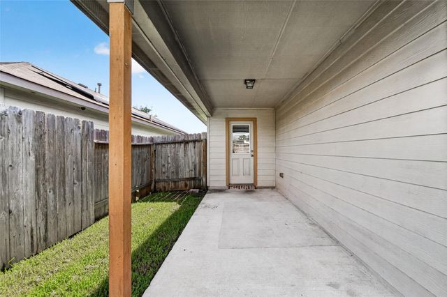 14302 Brunswick Place Drive, Houston, TX 77047