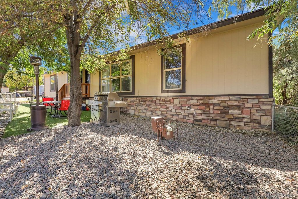 10201 Riverdale Road, Thornton, CO 80229