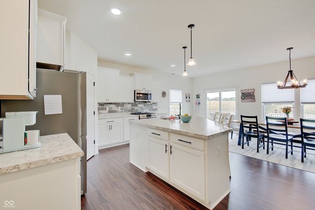 930 Belgium Boulevard, Bargersville, IN 46106
