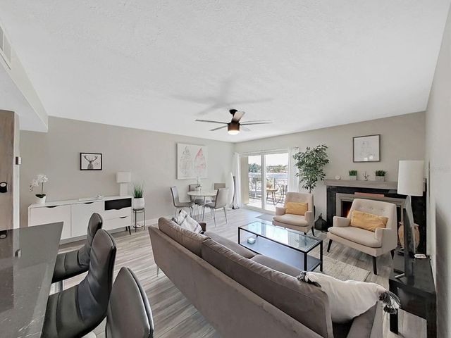 433 S PAULA DRIVE 18, Dunedin, FL 34698