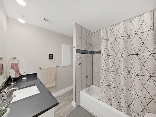 433 S PAULA DRIVE 18, Dunedin, FL 34698