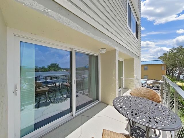 433 S PAULA DRIVE 18, Dunedin, FL 34698