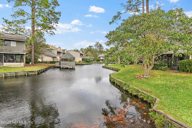 7701 BAYMEADOWS Circle 1152, Jacksonville, FL 32256