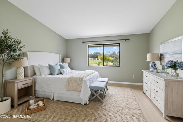 7701 BAYMEADOWS Circle 1152, Jacksonville, FL 32256