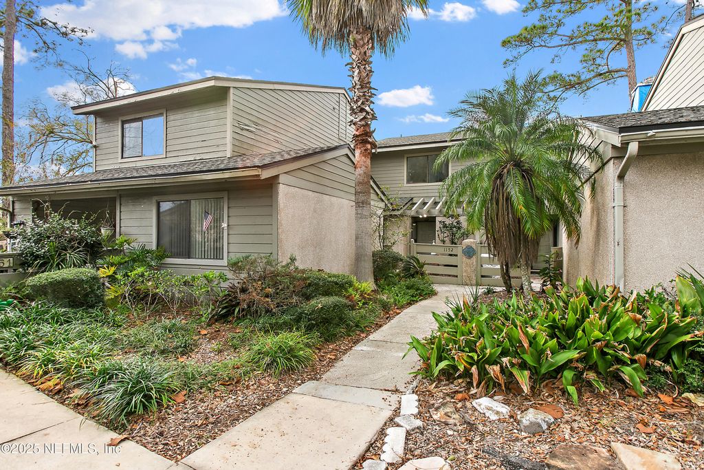 7701 BAYMEADOWS Circle 1152, Jacksonville, FL 32256