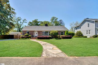 306 Hickory Street, Clinton, SC 29325