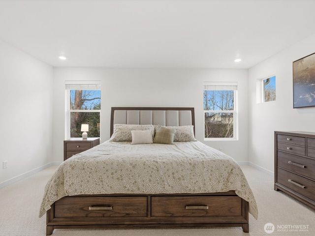 4933 88th Drive NE, Marysville, WA 98270