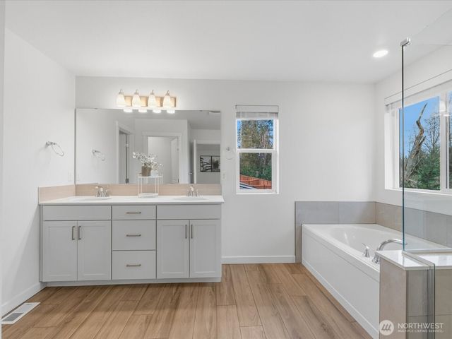 4933 88th Drive NE, Marysville, WA 98270