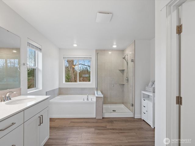 4933 88th Drive NE, Marysville, WA 98270