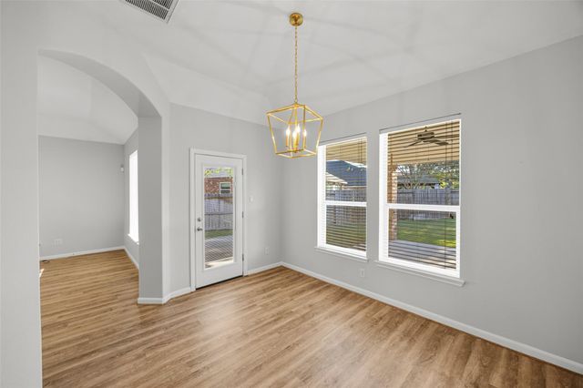 12322 W Elizabeth Shore Loop, Cypress, TX 77433