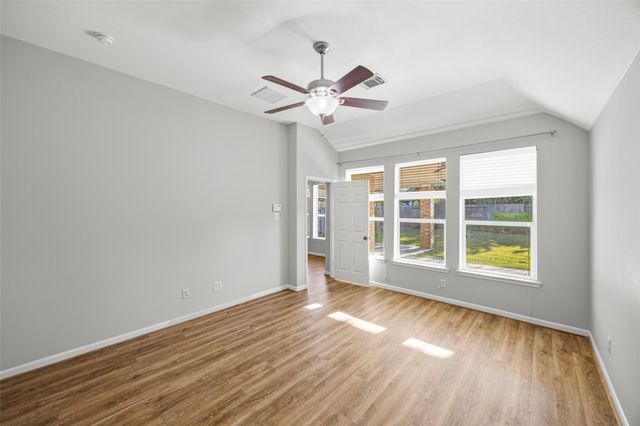 12322 W Elizabeth Shore Loop, Cypress, TX 77433