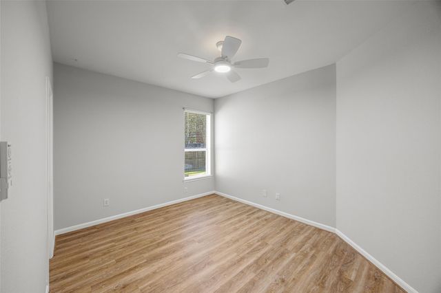 12322 W Elizabeth Shore Loop, Cypress, TX 77433