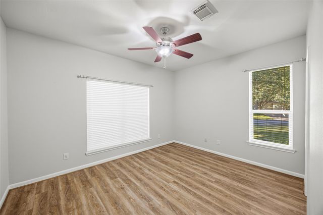 12322 W Elizabeth Shore Loop, Cypress, TX 77433