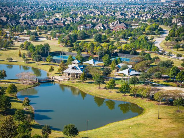 12322 W Elizabeth Shore Loop, Cypress, TX 77433