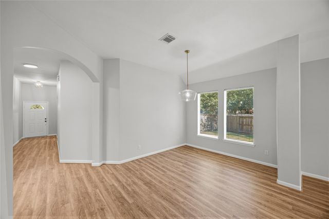 12322 W Elizabeth Shore Loop, Cypress, TX 77433