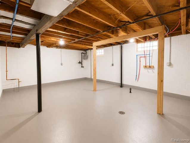 11552 Nottingham Road, Detroit, MI 48224
