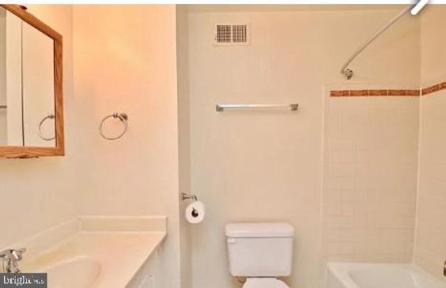 9009 OKEITH CT, Springfield, VA 22152