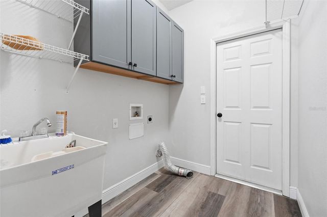 11214 SAILBROOKE DRIVE, Riverview, FL 33579