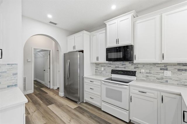 11214 SAILBROOKE DRIVE, Riverview, FL 33579