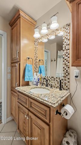 6711 John Hancock Pl, Prospect, KY 40059