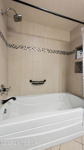 6711 John Hancock Pl, Prospect, KY 40059