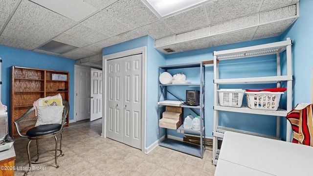 6711 John Hancock Pl, Prospect, KY 40059
