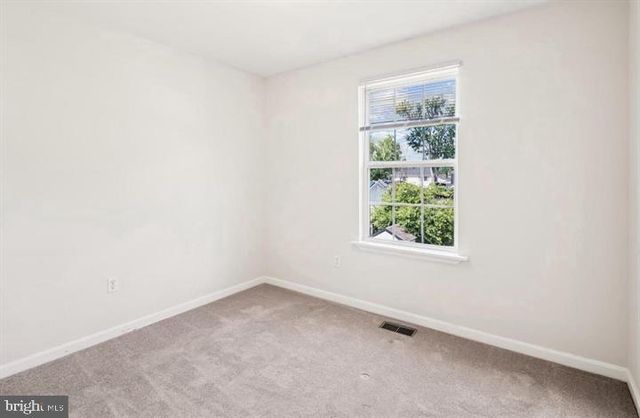 1623 CHESAPEAKE LN, Edgewater, MD 21037