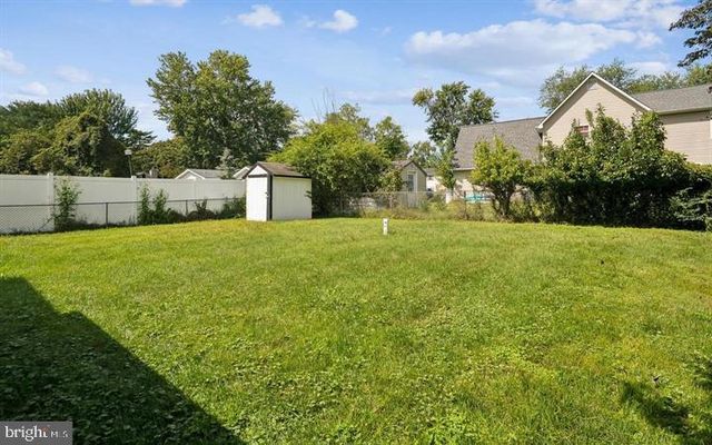 1623 CHESAPEAKE LN, Edgewater, MD 21037