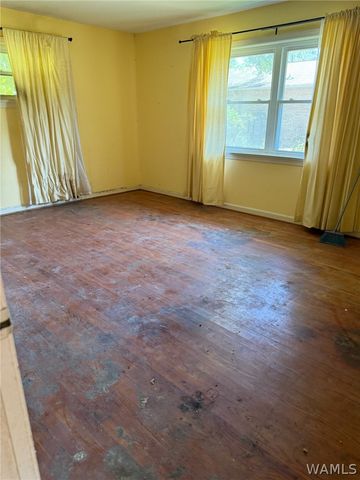 77 Arcadia, Tuscaloosa, AL 35404