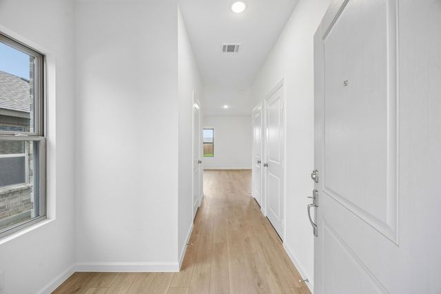 844 Hillcrest Boulevard, Princeton, TX 75407